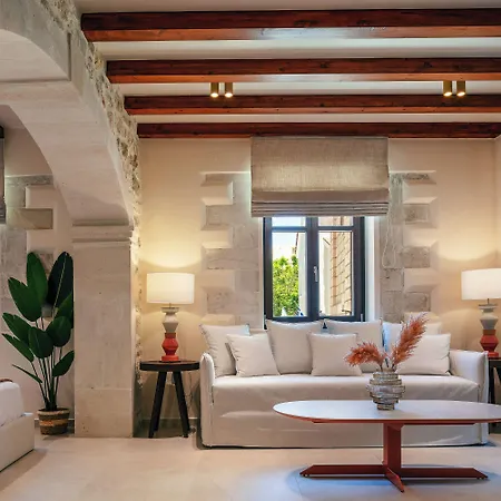 La Montre Luxury Boutique Aparthotel