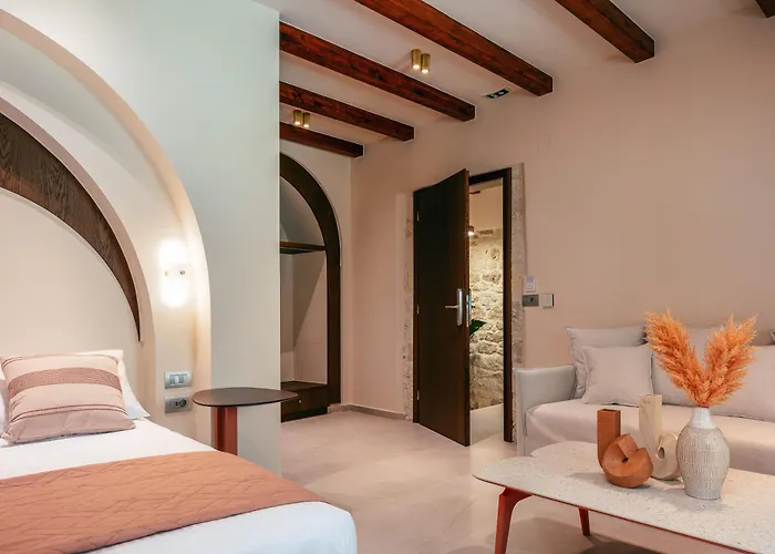 Apartahotel La Montre Luxury Boutique