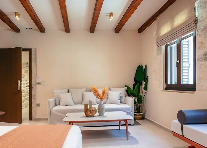 Apartahotel La Montre Luxury Boutique 4*