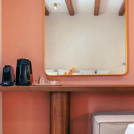 Апарт-готель La Montre Luxury Boutique Rethymno (Crete)