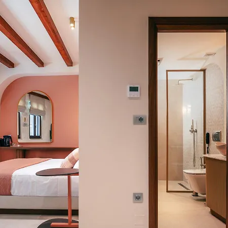 La Montre Luxury Boutique 4* Retimno