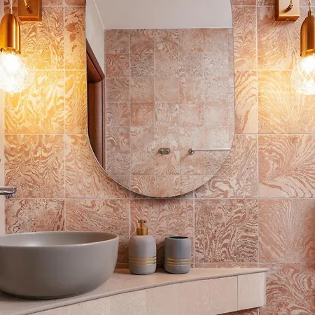 La Montre Luxury Boutique