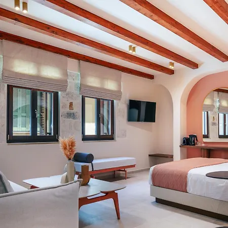 La Montre Luxury Boutique 4*