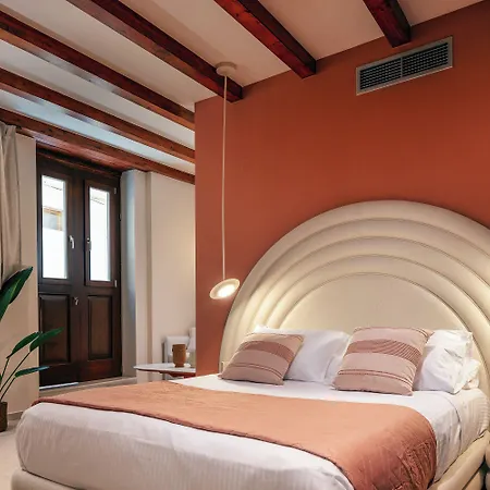 מלון דירות La Montre Luxury Boutique