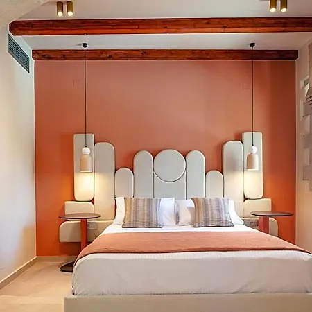 Aparthotel La Montre Luxury Boutique 4*