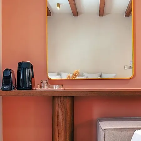 Aparthotel La Montre Luxury Boutique