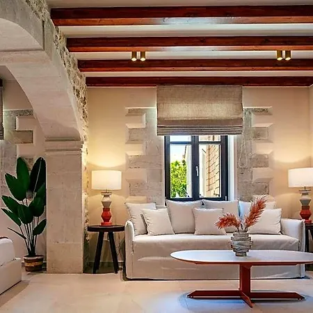 La Montre Luxury Boutique Aparthotel