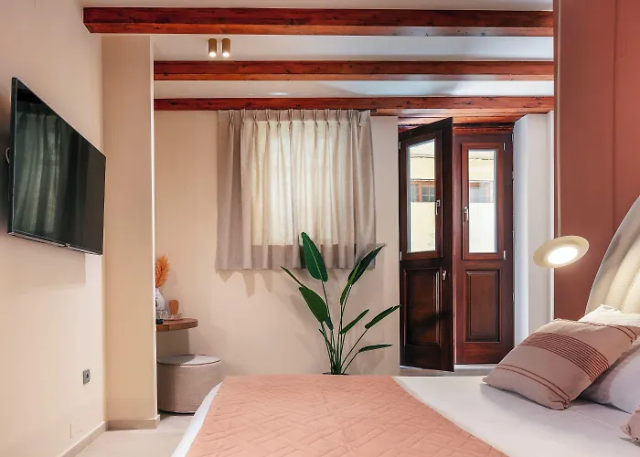 La Montre Luxury Boutique Aparthotel 4*